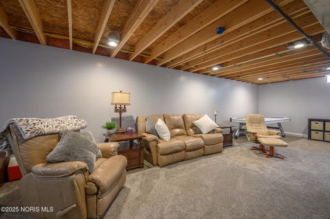 Tiny photo for 3289 Chasenwood Way, Perrysburg, OH 43551 (MLS # 10000900)