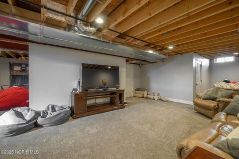 Tiny photo for 3289 Chasenwood Way, Perrysburg, OH 43551 (MLS # 10000900)