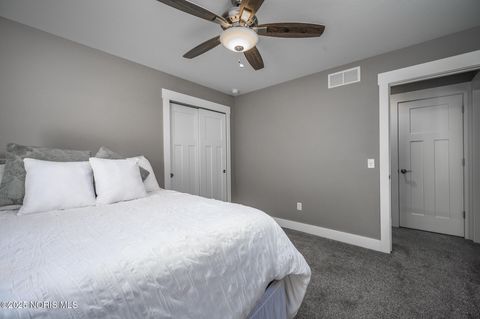 Tiny photo for 3289 Chasenwood Way, Perrysburg, OH 43551 (MLS # 10000900)