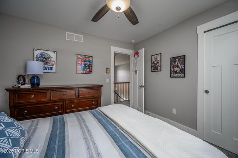 Tiny photo for 3289 Chasenwood Way, Perrysburg, OH 43551 (MLS # 10000900)