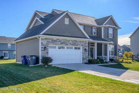 Tiny photo for 3289 Chasenwood Way, Perrysburg, OH 43551 (MLS # 10000900)