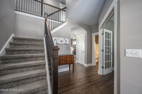 Tiny photo for 3289 Chasenwood Way, Perrysburg, OH 43551 (MLS # 10000900)