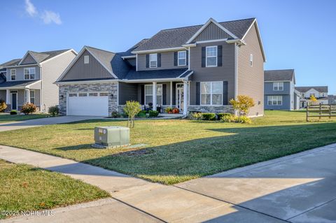 Tiny photo for 3289 Chasenwood Way, Perrysburg, OH 43551 (MLS # 10000900)