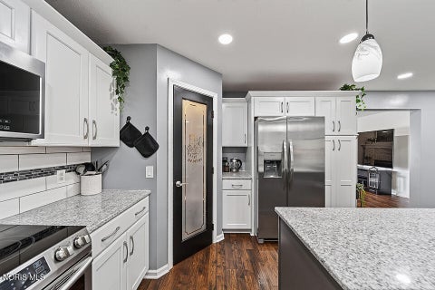 Tiny photo for 1532 Autumn Drive, Findlay, OH 45840 (MLS # 10014474)
