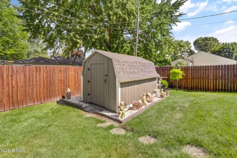 Tiny photo for 5706 Armada Drive, Toledo, OH 43623 (MLS # 10011690)