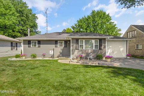 Photo of 5706 Armada Drive, Toledo, OH 43623 (MLS # 10011690)