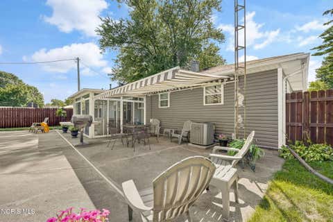 Tiny photo for 5706 Armada Drive, Toledo, OH 43623 (MLS # 10011690)