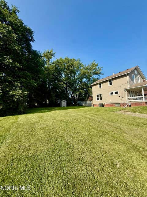 Tiny photo for 1742 Brussels Street, Toledo, OH 43613 (MLS # 10012346)