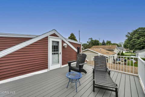 Tiny photo for 902 E 2nd Street, Port Clinton, OH 43452 (MLS # 10011977)