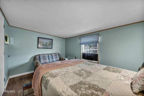 Tiny photo for 902 E 2nd Street, Port Clinton, OH 43452 (MLS # 10011977)