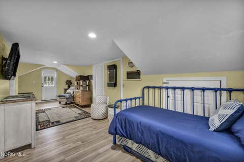Tiny photo for 902 E 2nd Street, Port Clinton, OH 43452 (MLS # 10011977)
