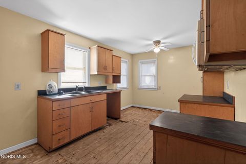 Tiny photo for 655 Park Avenue, Galion, OH 44833 (MLS # 10004265)