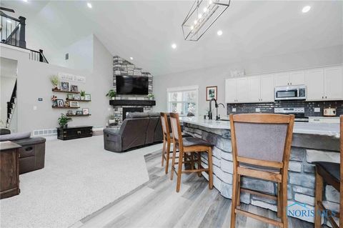 Tiny photo for 20515 County Road 15, Bluffton, OH 45817 (MLS # 10005655)