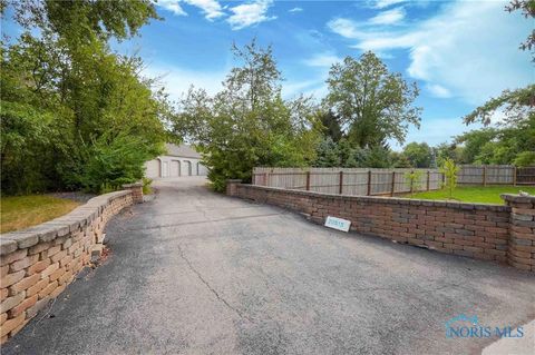 Tiny photo for 20515 County Road 15, Bluffton, OH 45817 (MLS # 10005655)