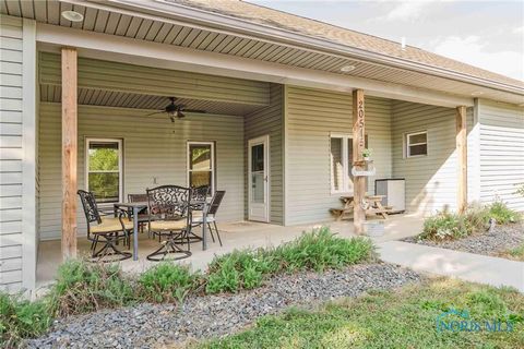 Tiny photo for 20515 County Road 15, Bluffton, OH 45817 (MLS # 10005655)