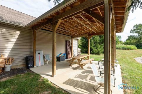Tiny photo for 20515 County Road 15, Bluffton, OH 45817 (MLS # 10005655)