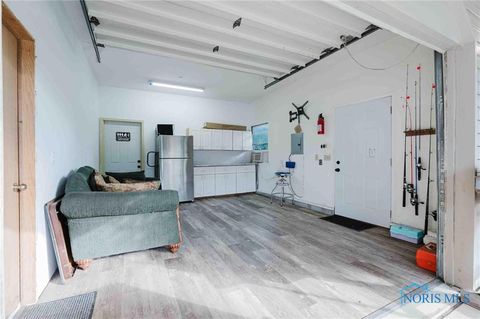 Tiny photo for 20515 County Road 15, Bluffton, OH 45817 (MLS # 10005655)