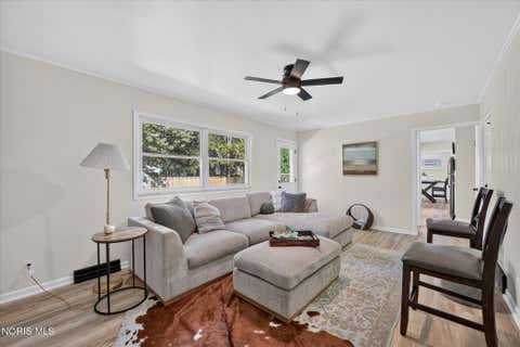 Tiny photo for 1861 Lynbrook Drive, Toledo, OH 43614 (MLS # 10011462)
