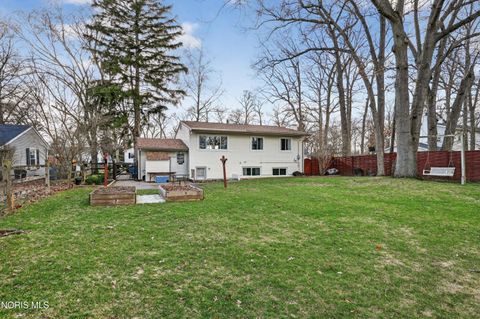 Tiny photo for 4736 Wickford Dr. W Dr, Sylvania, OH 43560 (MLS # 10005556)