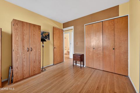 Tiny photo for 4736 Wickford Dr. W Dr, Sylvania, OH 43560 (MLS # 10005556)