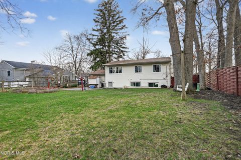 Tiny photo for 4736 Wickford Dr. W Dr, Sylvania, OH 43560 (MLS # 10005556)