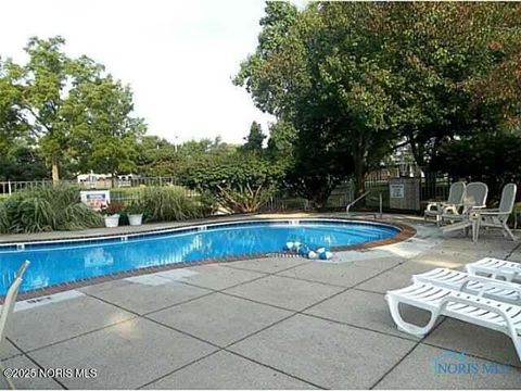 Tiny photo for 3010 W Central Avenue #Apt 115, Toledo, OH 43606 (MLS # 10000468)