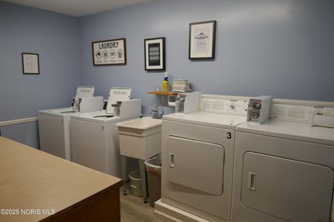 Tiny photo for 3010 W Central Avenue #Apt 115, Toledo, OH 43606 (MLS # 10000468)