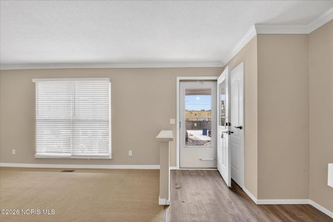 Tiny photo for 4426 Rose Garden Drive # 4, Toledo, OH 43623 (MLS # 10003374)