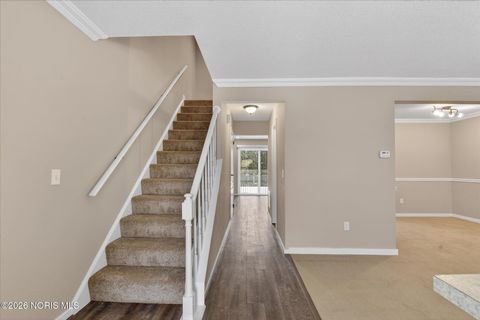 Tiny photo for 4426 Rose Garden Drive # 4, Toledo, OH 43623 (MLS # 10003374)