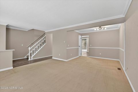 Tiny photo for 4426 Rose Garden Drive # 4, Toledo, OH 43623 (MLS # 10003374)