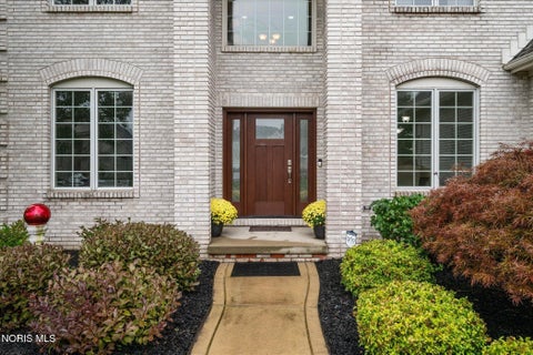 Tiny photo for 9407 Saint Angelas Way, Sylvania, OH 43560 (MLS # 10013646)
