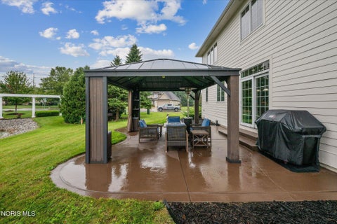 Tiny photo for 9407 Saint Angelas Way, Sylvania, OH 43560 (MLS # 10013646)
