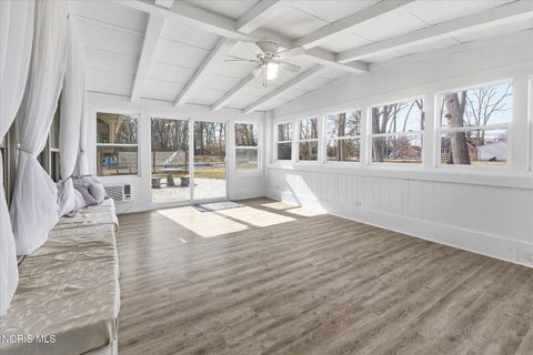 Tiny photo for 5163 Fairgreen Drive, Toledo, OH 43613 (MLS # 10004595)