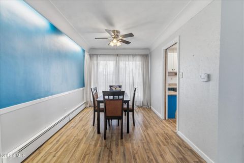 Tiny photo for 5163 Fairgreen Drive, Toledo, OH 43613 (MLS # 10004595)