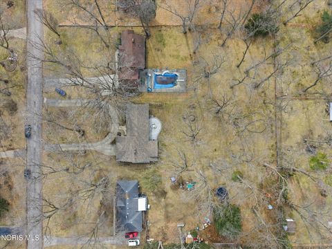 Tiny photo for 5163 Fairgreen Drive, Toledo, OH 43613 (MLS # 10004595)