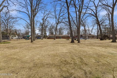 Tiny photo for 5163 Fairgreen Drive, Toledo, OH 43613 (MLS # 10004595)