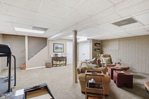 Tiny photo for 6842 Sunridge Lane, Holland, OH 43528 (MLS # 10010361)