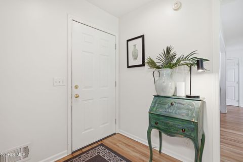 Tiny photo for 6842 Sunridge Lane, Holland, OH 43528 (MLS # 10010361)
