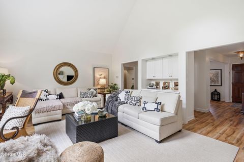 Tiny photo for 6842 Sunridge Lane, Holland, OH 43528 (MLS # 10010361)