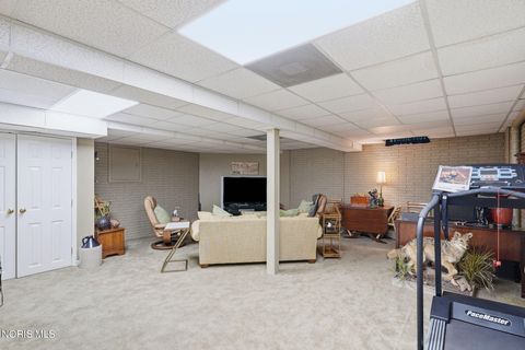 Tiny photo for 6842 Sunridge Lane, Holland, OH 43528 (MLS # 10010361)