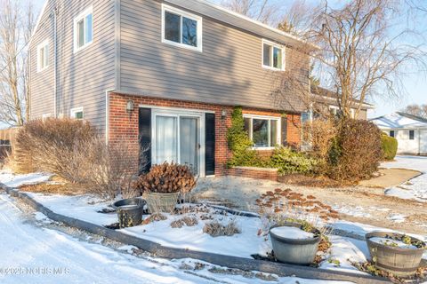 Tiny photo for 6645 Seaman Road, Oregon, OH 43616 (MLS # 10002172)