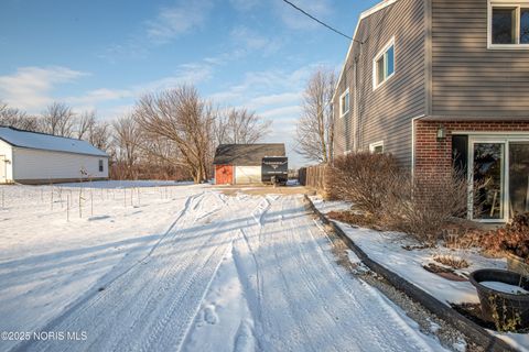 Tiny photo for 6645 Seaman Road, Oregon, OH 43616 (MLS # 10002172)