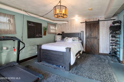 Tiny photo for 6645 Seaman Road, Oregon, OH 43616 (MLS # 10002172)