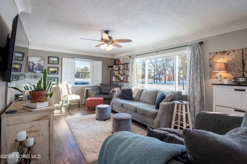 Tiny photo for 6645 Seaman Road, Oregon, OH 43616 (MLS # 10002172)