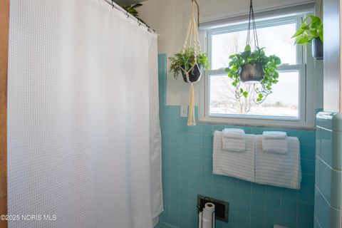 Tiny photo for 6645 Seaman Road, Oregon, OH 43616 (MLS # 10002172)