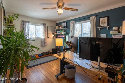 Tiny photo for 6645 Seaman Road, Oregon, OH 43616 (MLS # 10002172)