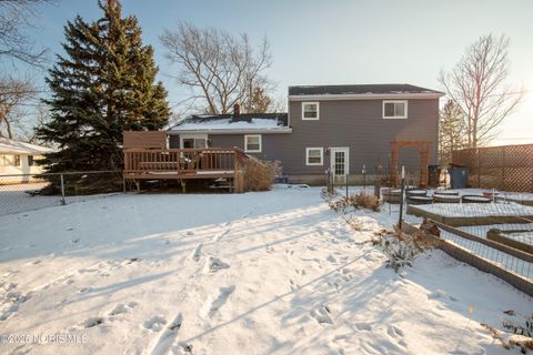 Tiny photo for 6645 Seaman Road, Oregon, OH 43616 (MLS # 10002172)