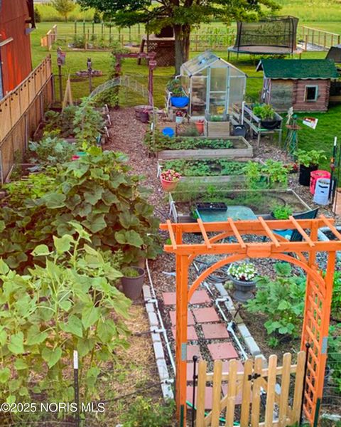 Tiny photo for 6645 Seaman Road, Oregon, OH 43616 (MLS # 10002172)