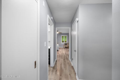 Tiny photo for 4906 Pine Ridge Road, Toledo, OH 43615 (MLS # 10004012)