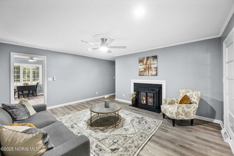 Tiny photo for 4906 Pine Ridge Road, Toledo, OH 43615 (MLS # 10004012)